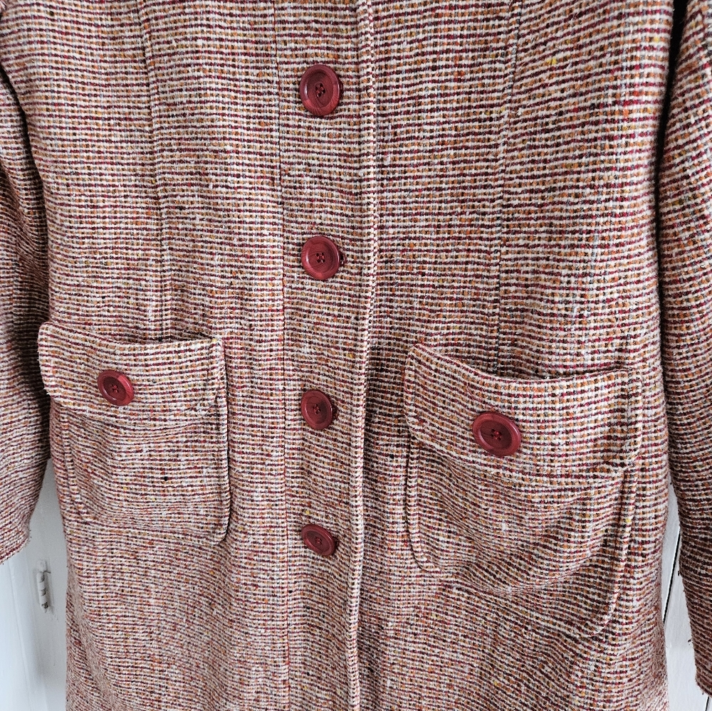 Static Button Down Winter Coat Size M - image 2